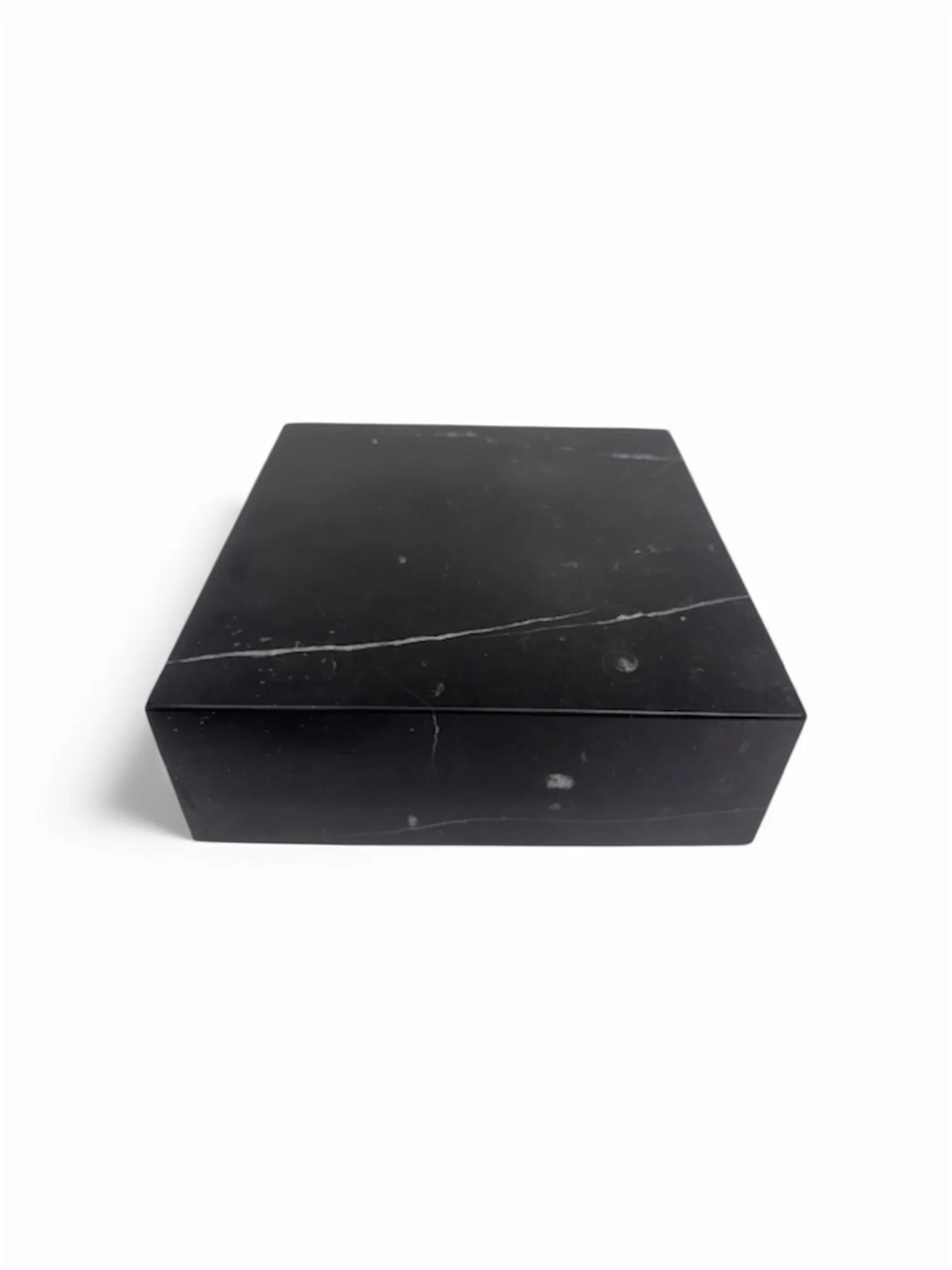 Nero Marquina Bases - Image 3