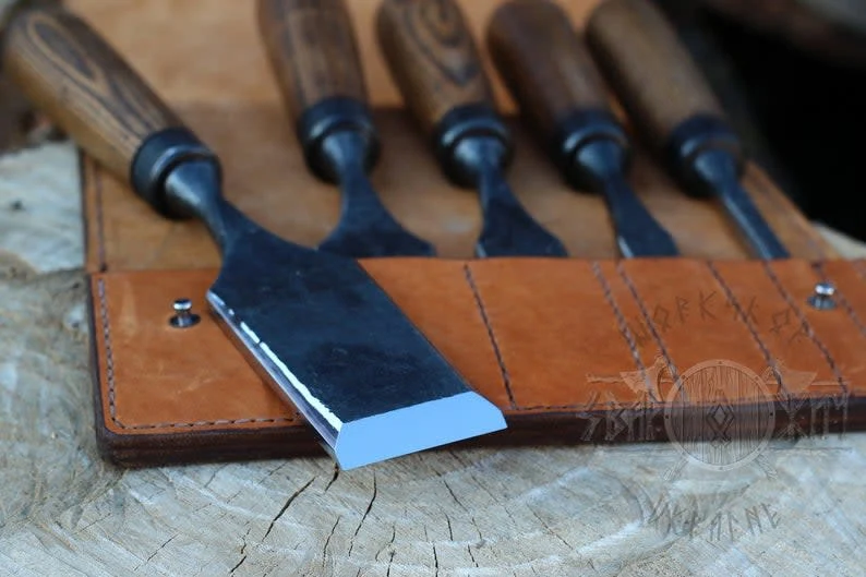 Chisels with Beveled edges in the leather bag (set of 5) - Image 5