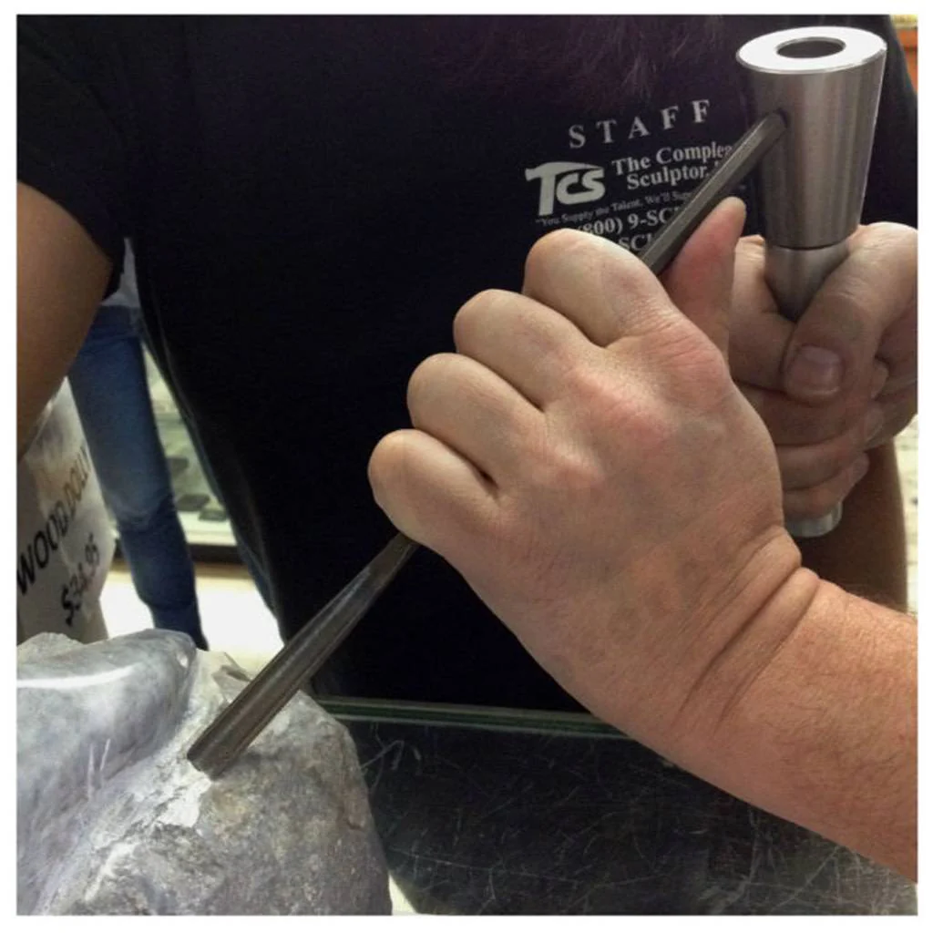 Milani Steel Hand Mini Stone Gouge 8mm - Image 2