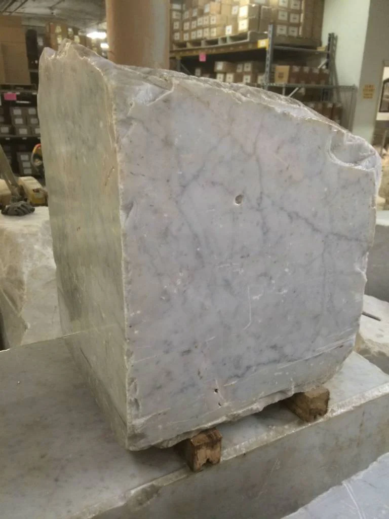 670lb Carrara Bianco blue/gray 21x21x17 #341015 - Image 2
