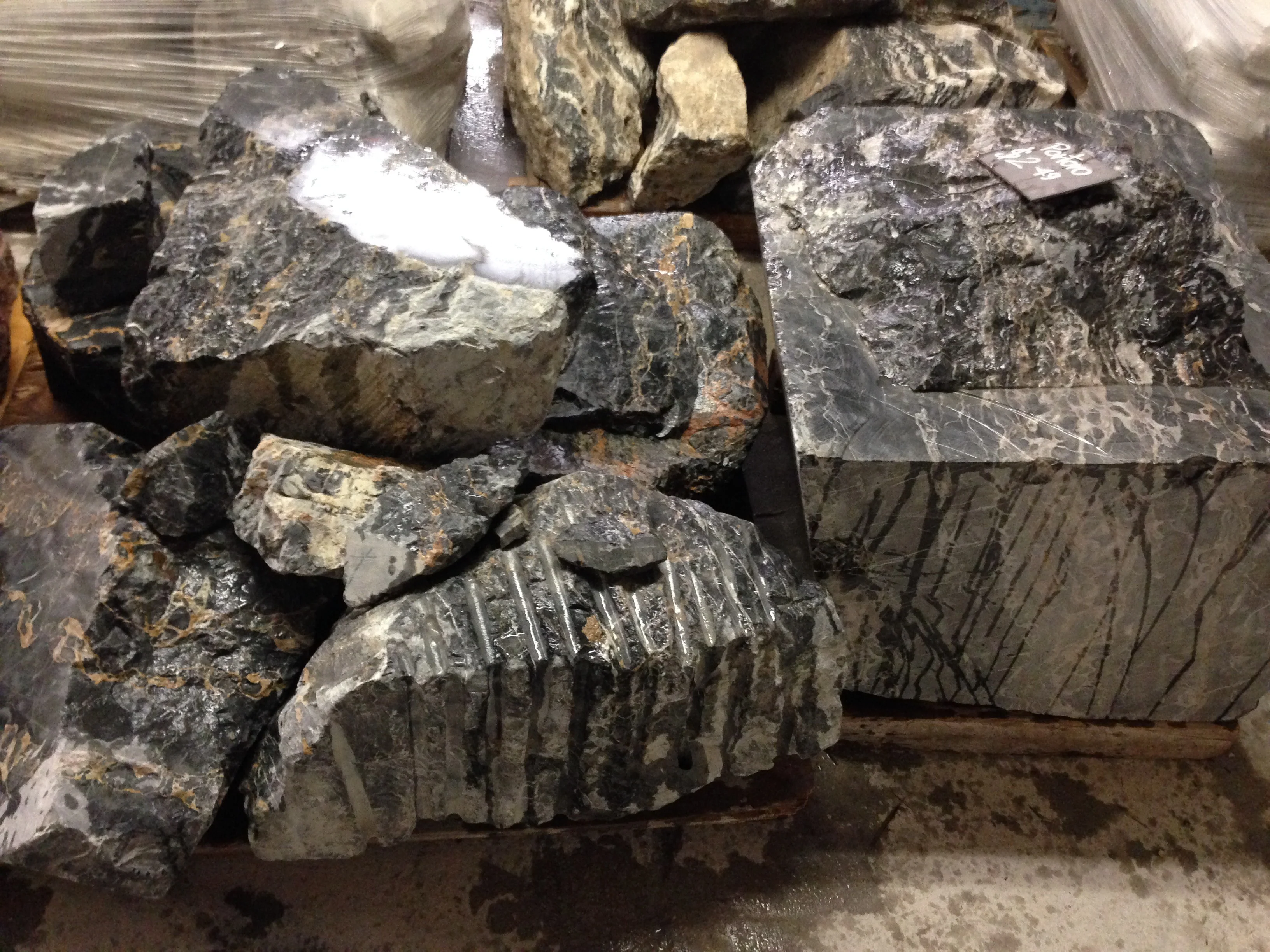 Portoro Black And Gold Marble Per Pound - Image 2